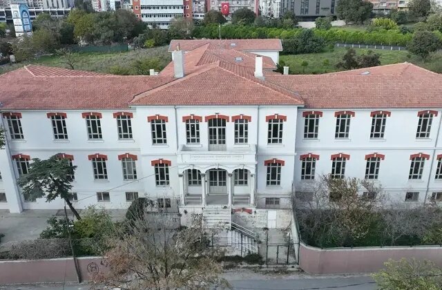 Balıklı Rum Hastanesi’nde 112 milyonluk sahte reçete skandalı! Profesör dahil 7 kişiye gözaltı kararı