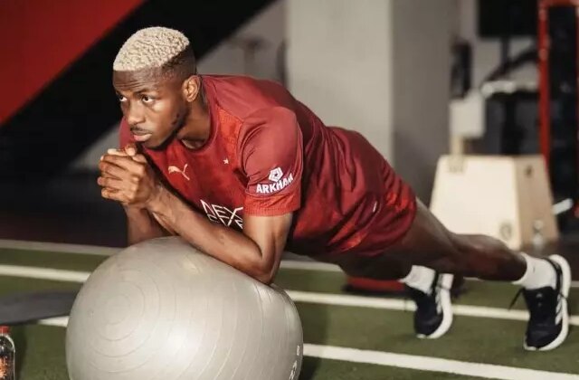 Barcelona’nın golcü hedefi Victor Osimhen