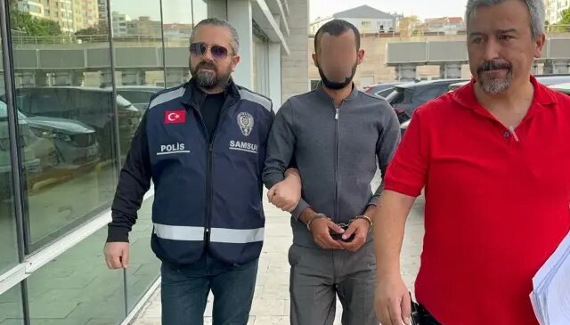 Blokeyi kaldırmak için bankaya gitti, gözaltına alınıp tutuklandı