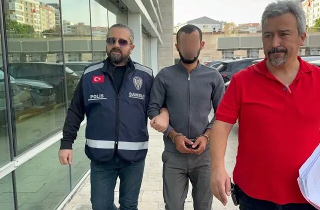 Blokeyi kaldırmak için bankaya gitti, gözaltına alınıp tutuklandı