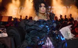 Bülent Ersoy’a özel ilgi! Yemek yedirildiği anlar kameraya yansıdı