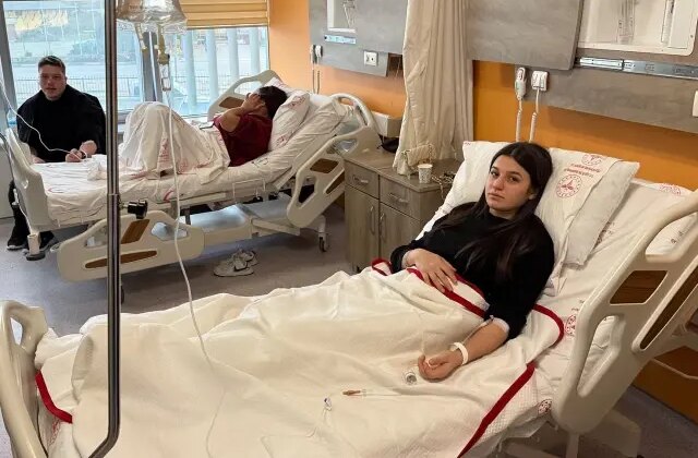 Bursa’da yedikleri midyeden zehirlenen 4 genç hastaneye kaldırıldı