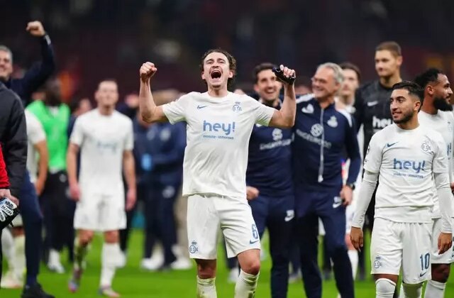 Bütün ülke Galatasaray maçını konuşuyor! Belçika basınından küstah başlık