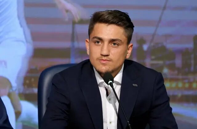 Cengiz Ünder’in sevgilisine aldığı hediyenin fiyatı olay oldu