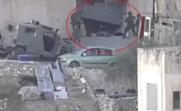 İsrail güçleri, ellerini havaya kaldırarak teslim olan 2 Filistinliye kurşun yağdırdı