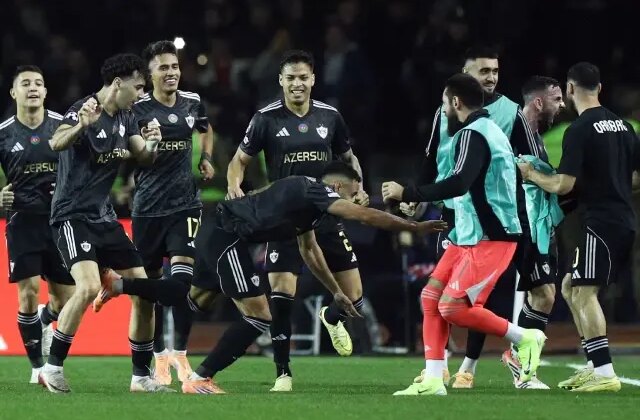 Chelsea’ye de boyun eğmediler! Karabağ, Devler Ligi’nde destan yazıyor