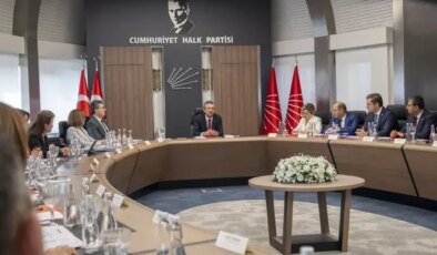 CHP’de deprem etkisi yaratan mektup: Bu soruların yanıtını kamuoyu bilmeli