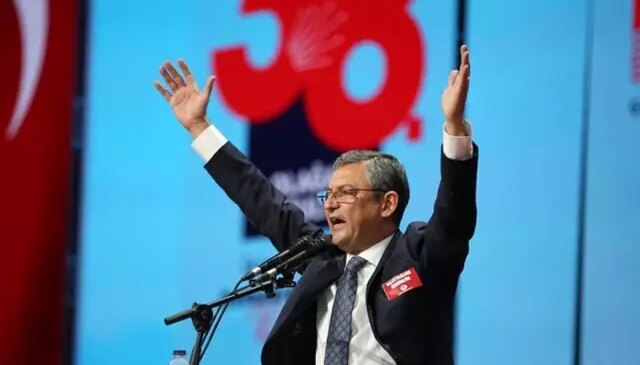 CHP’nin şaibeli kurultay davası ertelendi