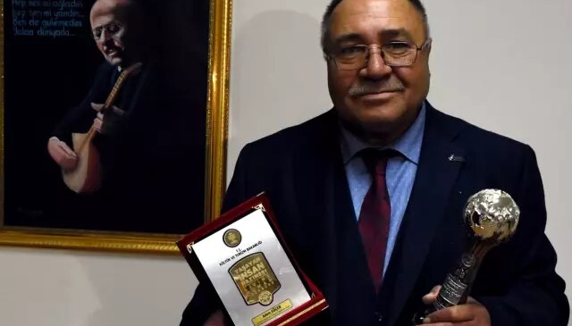 “Davulun efsanesi” Adem Göçer memleketi Kırşehir’de vefat etti