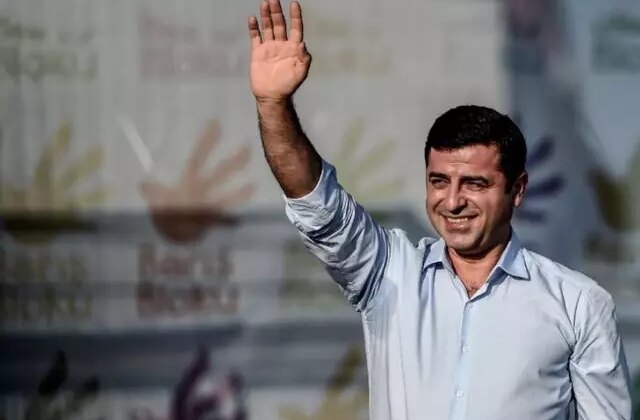DEM Partili Cengiz Çandar: Gece Ankara’daydım, Demirtaş saatler içinde tahliye olabilir