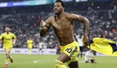 Derbi primi yatan Jhon Duran’dan flaş hareket