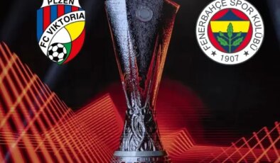 Domenico Tedesco’dan sürpriz 11