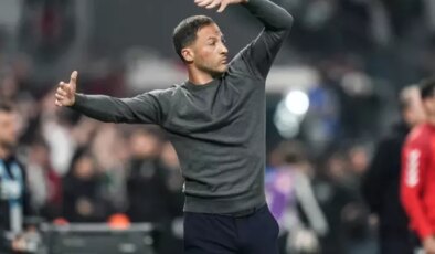 Domenico Tedesco: Bu atmosferde bu rakibe karşı oynamak zor