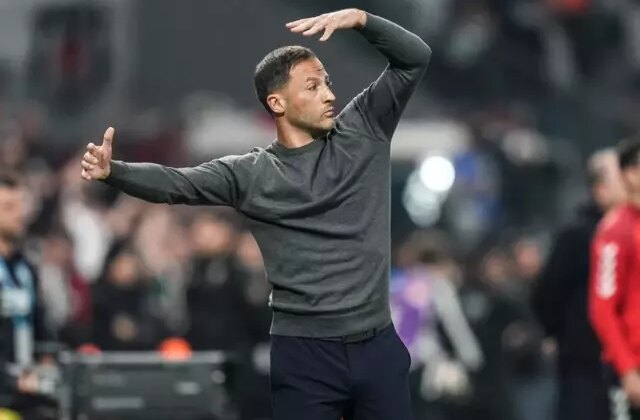 Domenico Tedesco: Bu atmosferde bu rakibe karşı oynamak zor
