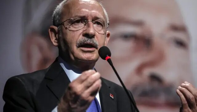Ecevit’i anan Kılıçdaroğlu’nu topa tuttular