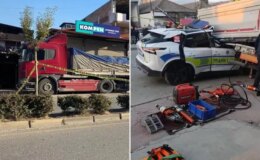 Ekip otosu tıra arkadan çarptı: 1 polis şehit oldu, 1 polis ağır yaralı