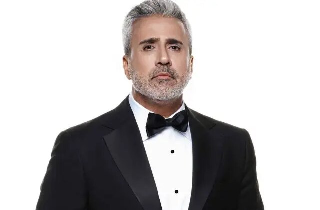 Emrah, bu akşam Günay İstanbul’da