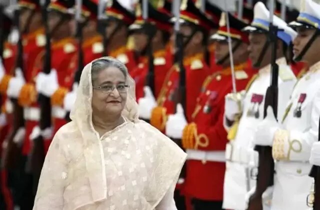 Eski Başbakan’a idam cezası, insanlığa karşı işlenen suçlardan yargılandı