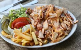 Ev Yapımı Tavuk Döner Tarifi Sosyal Medyada Viral Oldu