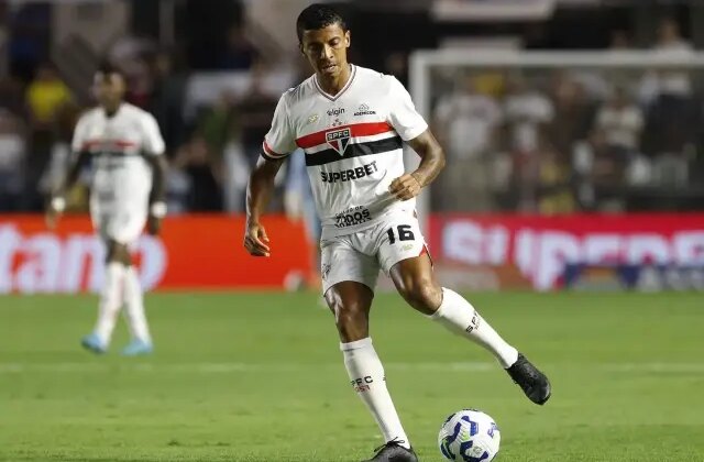 Fenerbahçe’nin eski yıldızı 6-0’lık maç sonrası çıldırdı