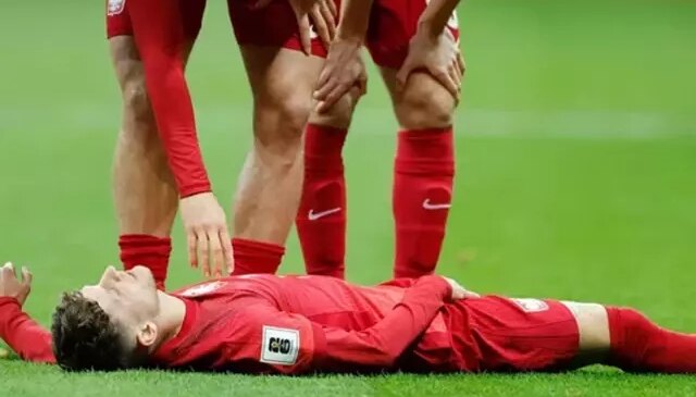 Fenerbahçe’nin yıldızı milli maçta sakatlandı