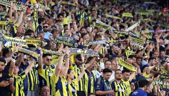 Fenerbahçe taraftarı yıldız isim için “O olmasaydı puan alamazdık” diyor