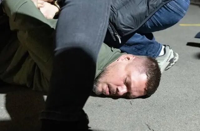 Ters kelepçe taktılar! Fenerbahçe ve Beşiktaş’ın eski yıldızı tutuklandı