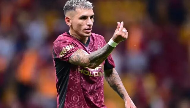 Galatasaraylı taraftarlara Lucas Torreira’dan müjdeli haber