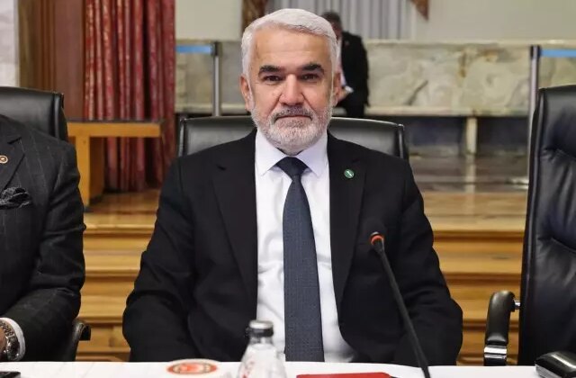 Komisyonda ‘Hayır’ oyu veren HÜDA PAR’dan İmralı’ya ziyarete alternatif öneri