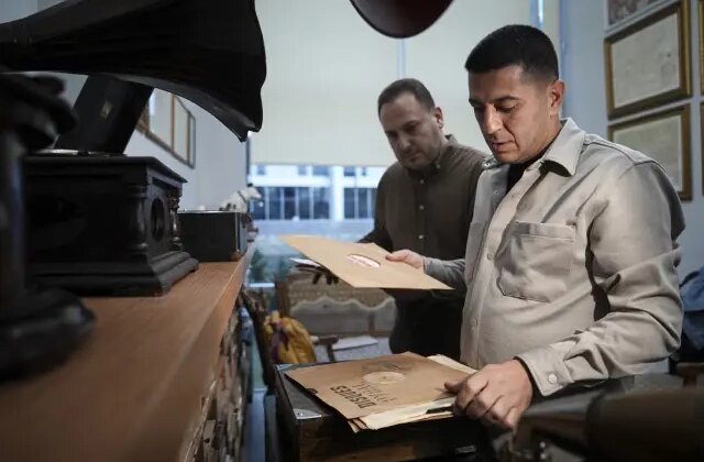 Google’da bile çıkmıyor! 35 yıldır arayanlar var, 2 arkadaş “bulunmaz” denileni de buldu