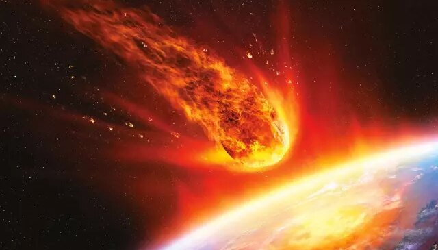 Güneş’te art arda 3 büyük patlama! Kütle, Dünya’ya doğru ilerliyor