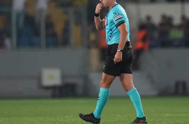 Hakem yetersizliği nedeniyle Türkiye’deki bazı maçlar ertelendi