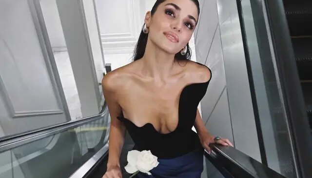 Hande Erçel’den Cadılar Bayramı pozu