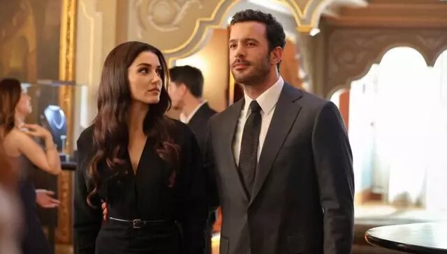 Hande Erçel ve Barış Arduç’un dizisinde büyük prodüksiyon hatası