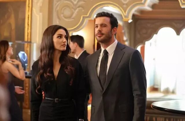 Hande Erçel ve Barış Arduç’un dizisinde büyük prodüksiyon hatası