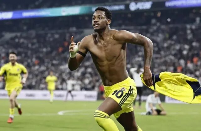 Herkes ters köşe oldu! Fenerbahçe’de bomba Jhon Duran kararı