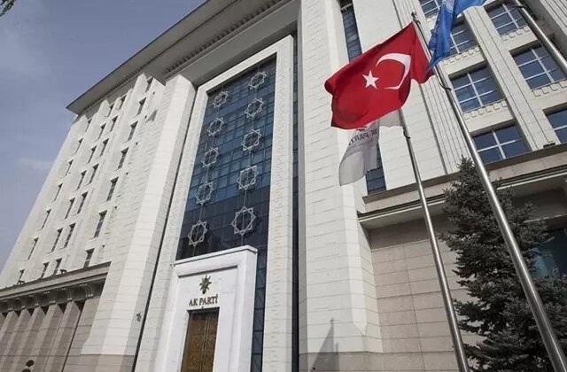 Cumhurbaşkanı Erdoğan’ın sözleri süreci hızlandırdı! AK Parti’de sürpriz “İmralı” toplantısı