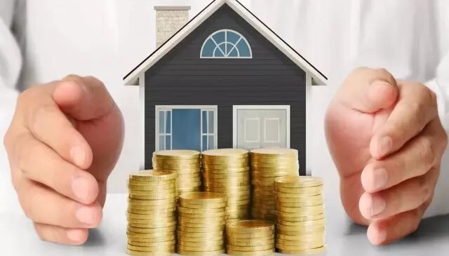 İngiltere, değeri 2 milyon sterlini geçen konutlara ek vergi getiriyor