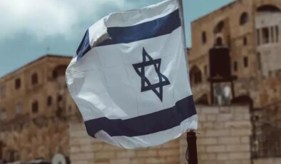 İngiltere’de İsrail’in futboldan men edilmesi için 25 bin imza toplandı