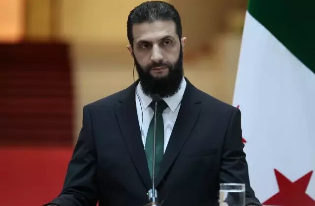 İngiltere, Suriye Cumhurbaşkanı Şara’ya uygulanan yaptırımları kaldırdı