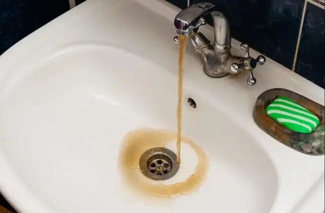 İstanbul’da musluklardan çamurlu su akıyor! İSKİ’den açıklama geldi