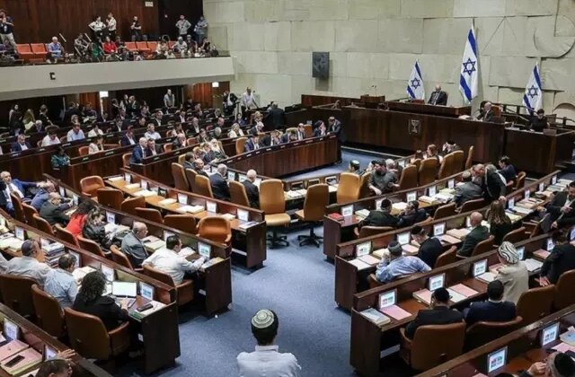 İsrail’i sarsan istifa! Görevini bıraktı