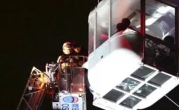 Japonya’da yıldırım düşmesi sonucu dönme dolapta mahsur kalan 20 kişi kurtarıldı