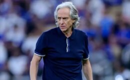Jorge Jesus Suudi Arabistan’da tozu dumana katıyor