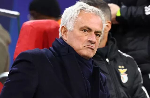 Jose Mourinho’nun Benfica’sı Şampiyonlar Ligi’nde ilk kez kazandı