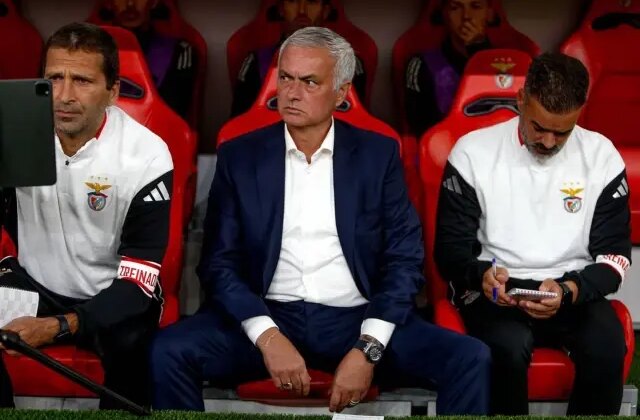 Jose Mourinho şimdi de Benfica’yı çıldırtıyor