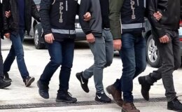 Kamu ve özel sektöre FETÖ operasyonu! 27 ilde onlarca gözaltı var