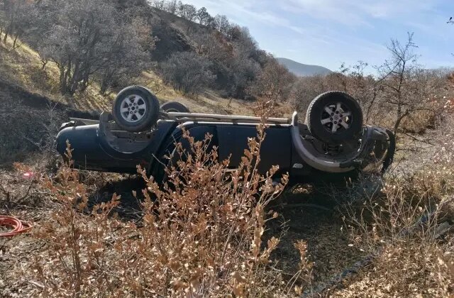 Kayıp okul müdürü kamyonette ölü bulundu