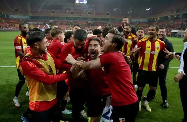 Kayserispor’a 3 dönem transfer yasağı getirildi