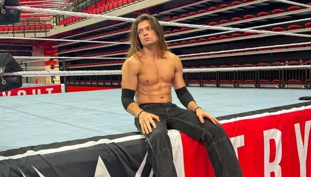 Kısmetse Olur yarışmacılığından ringe, WWE’ye davet edilen ilk Türk oldu